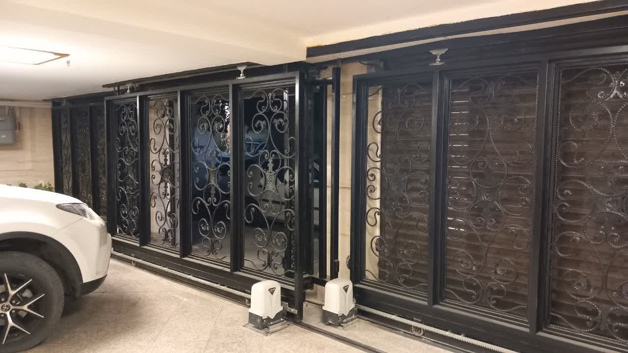 درب ریلی احمدآباد